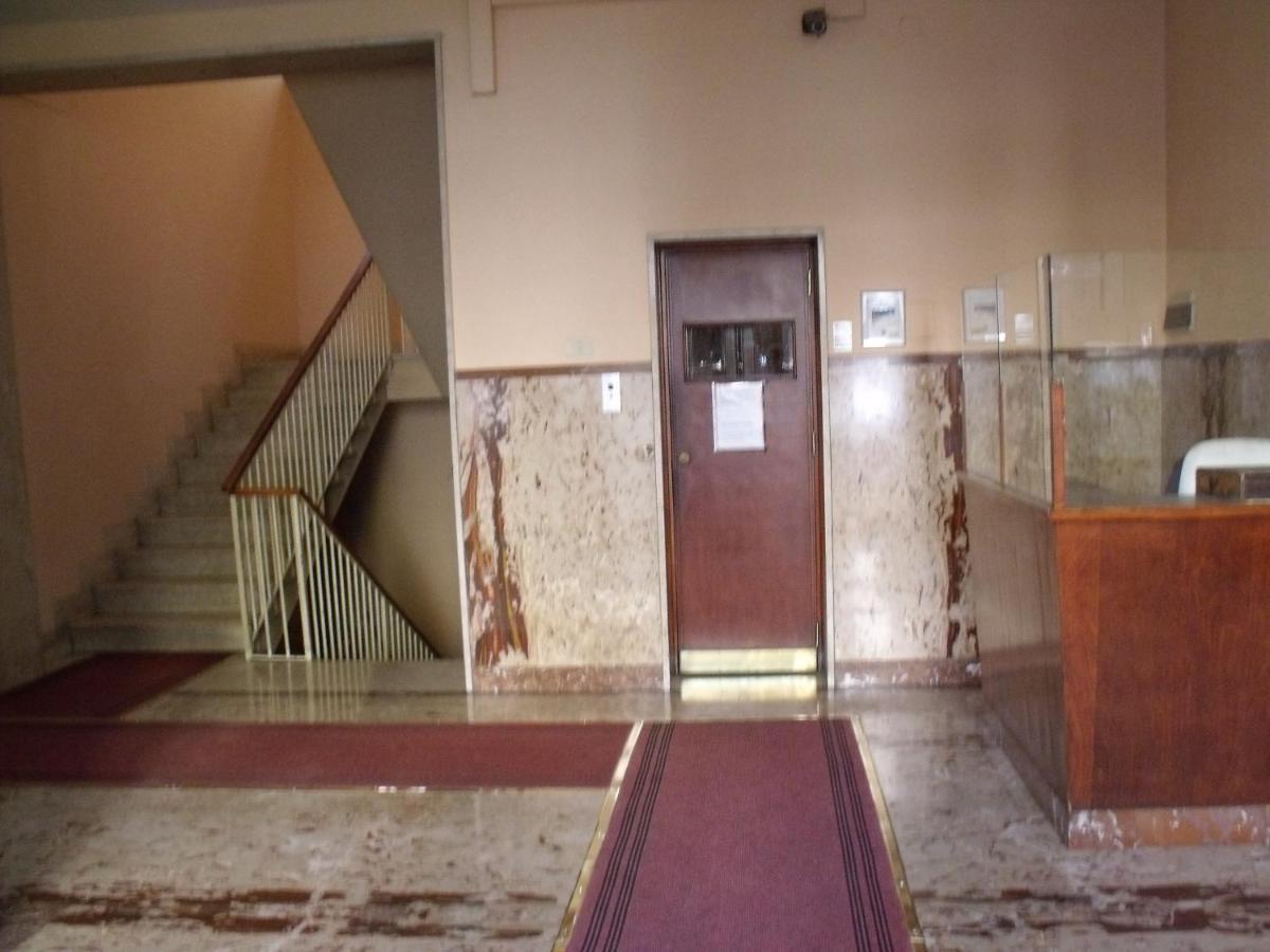 Hotel Plaza Ungheria باليرمو المظهر الخارجي الصورة